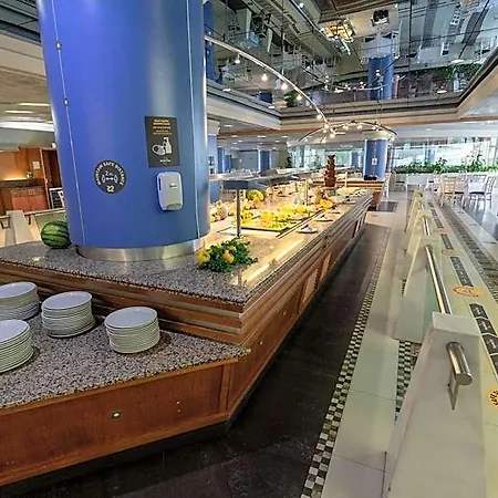 帕哈拉海滩r2酒店