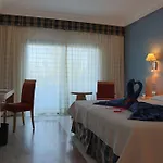 R2 Pajara Hotell